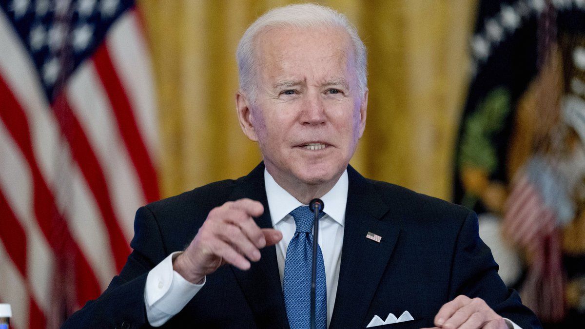 Biden golpea a la banca rusa para convertir a Putin en un «paria»