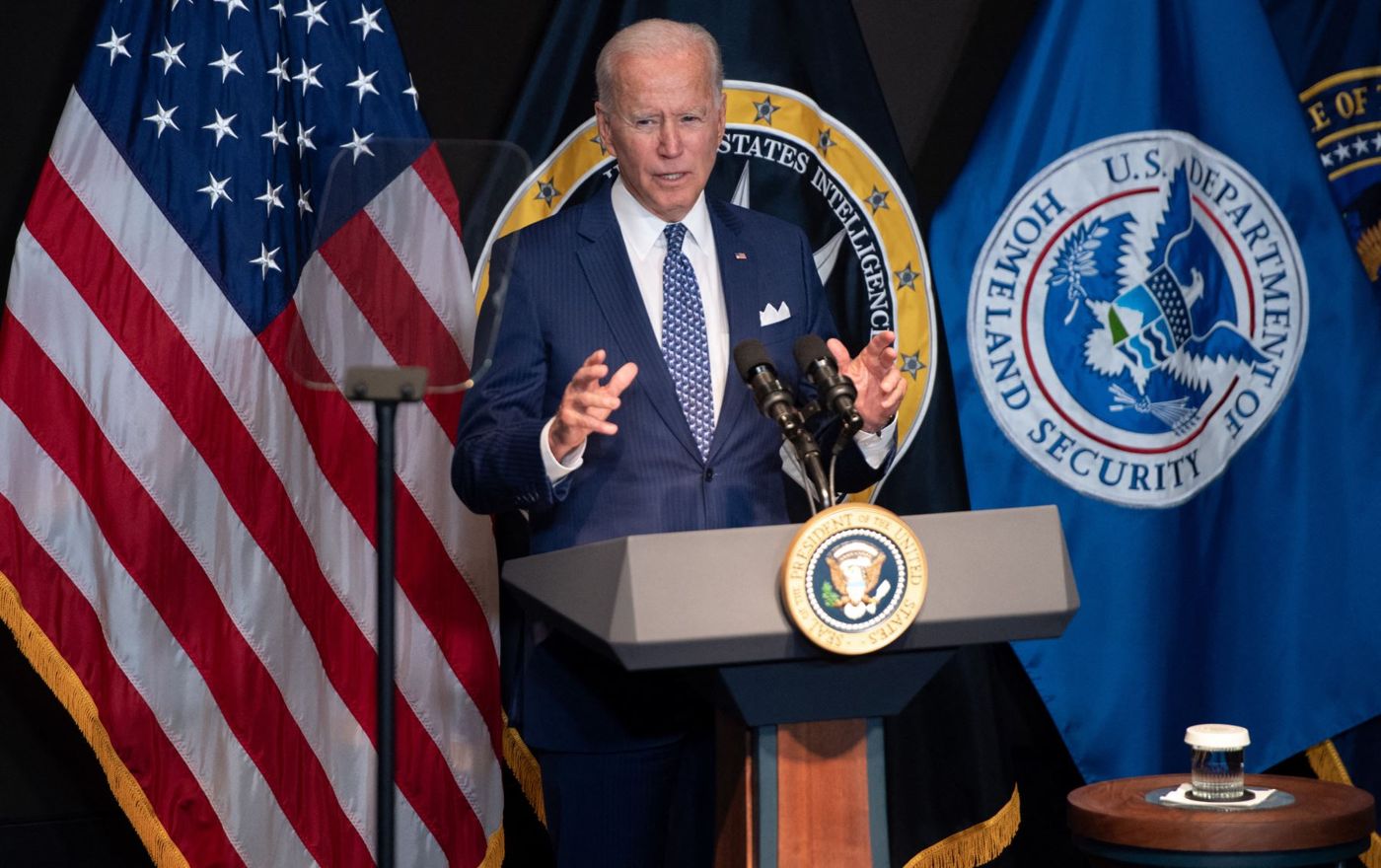 Biden acusa a Putin de diseñar un «genocidio»; EE.UU envía drones