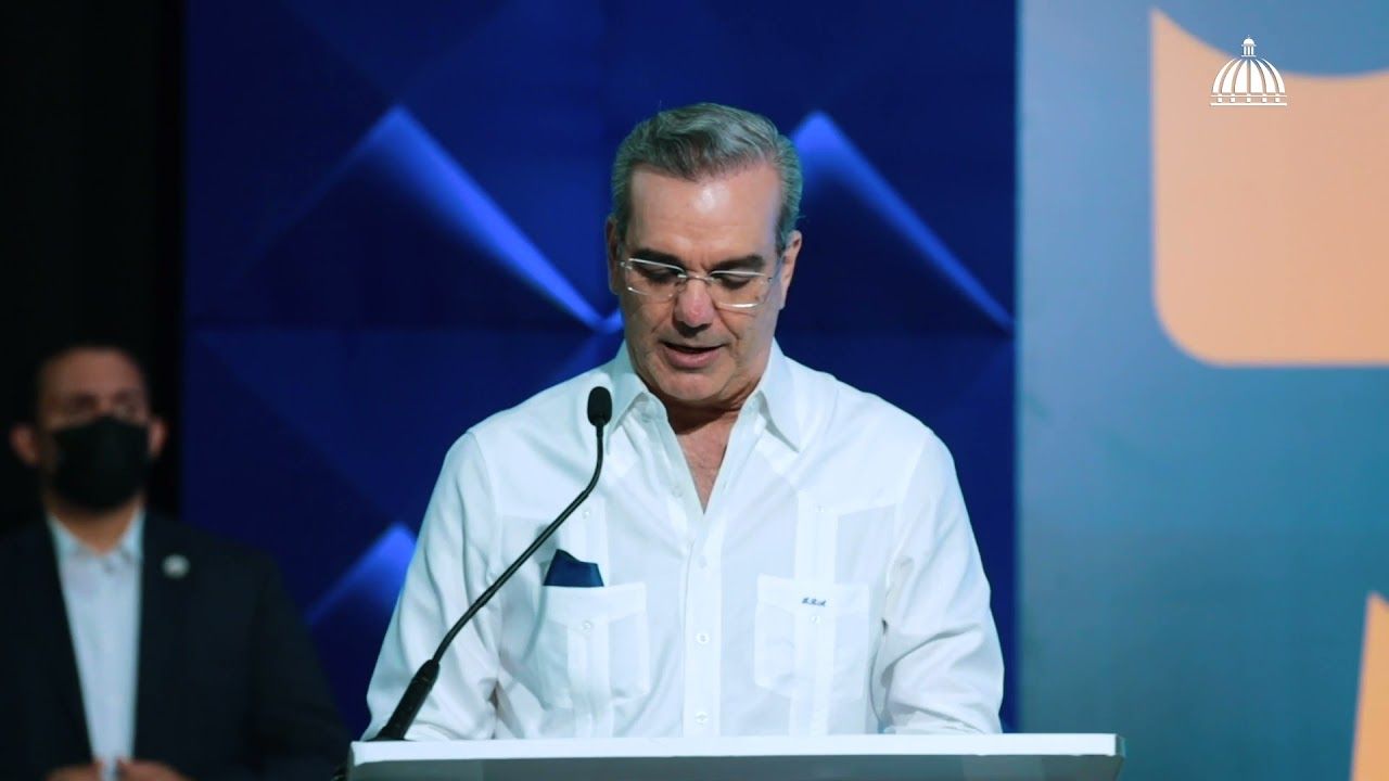 Abinader dice que la salud es un derecho universal