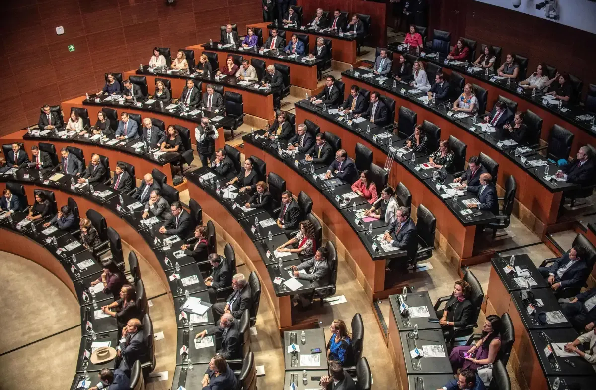 El Congreso mexicano rechaza la reforma eléctrica de López Obrador