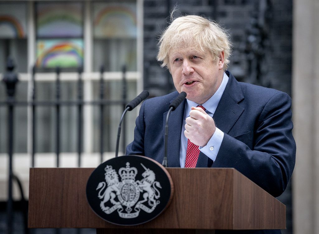 Escándalo sexual proporciona una ola de renuncias en el gobierno de Boris Johnson