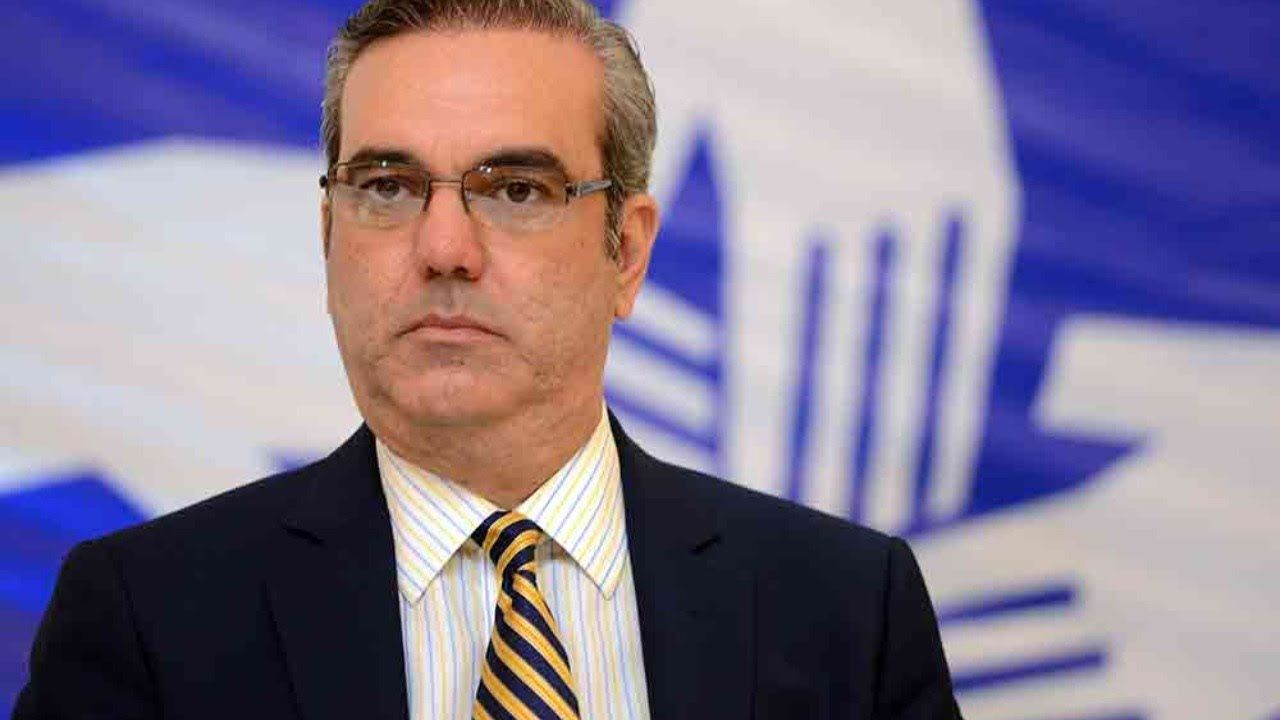 Presidente Luis Abinader realiza cambios en el tren gubernamental en RD