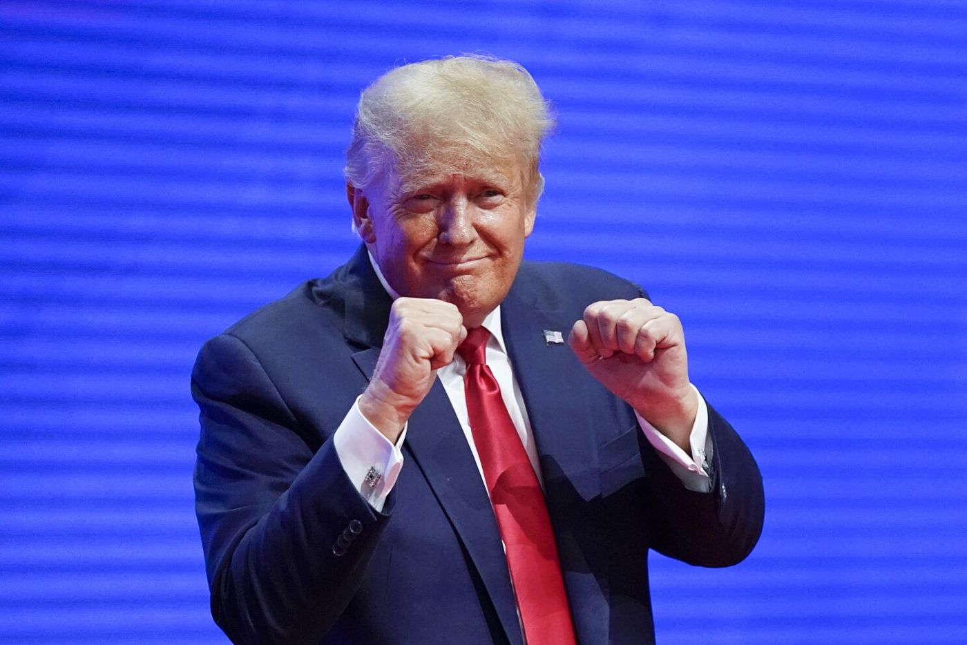Comisión propone cargos penales contra Donald Trump