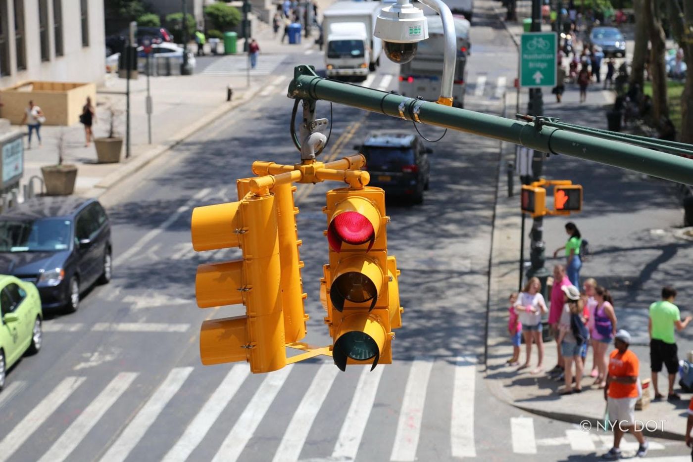 Se Activaron mas cámaras de semáforo en rojo en NYC