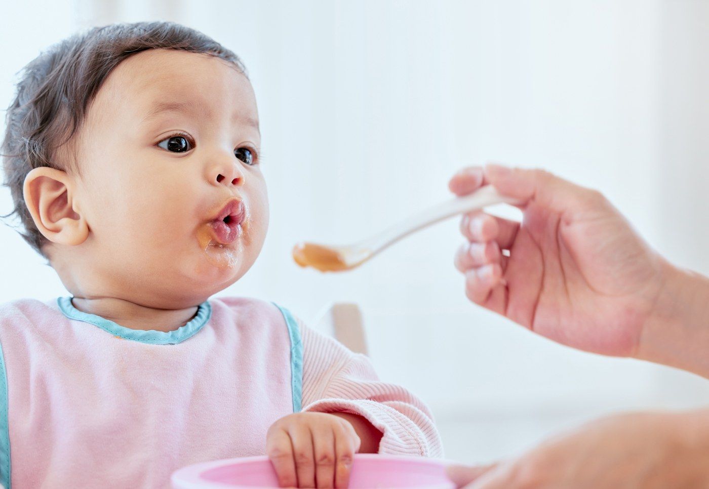 FDA propone límites de cadmio en comida para bebés: de 10 a 45 partes por billón según la categoría