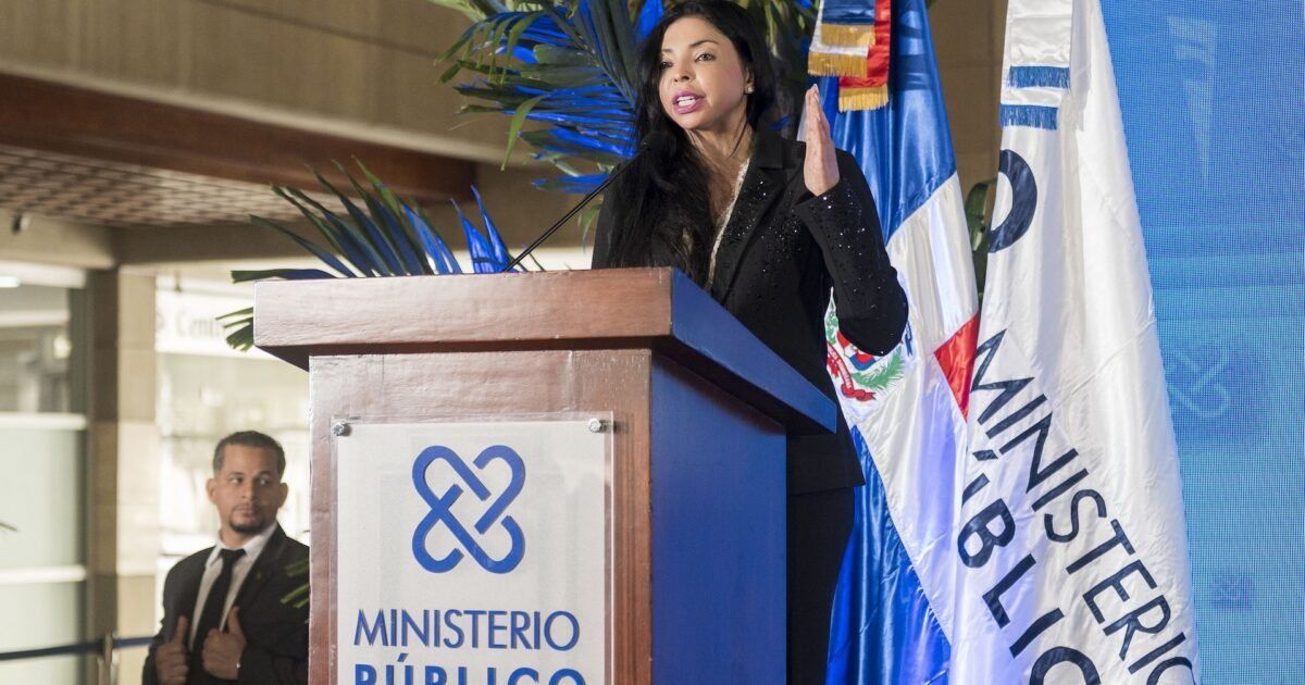 Migración elimina 56,140 impedimentos de salida sin aval judicial y restituye el libre tránsito