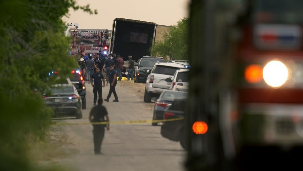 Guatemalan man gets 30 years in prison for the deaths of 53 migrants in a Texas tractor-trailer